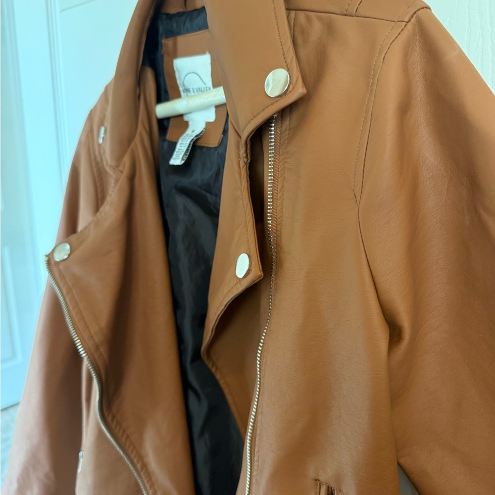 Van & Vvalley Tan Jacket with Silver Details - Picture 3 of 5